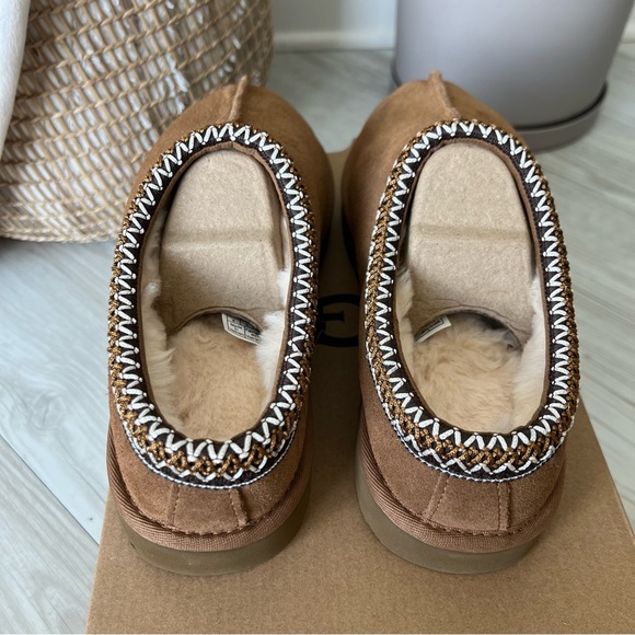 NWT UGG Tasman Slipper - Picture 4 of 7